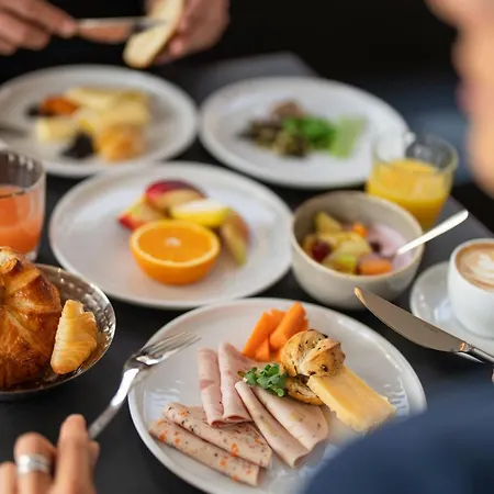 Tailormade Leo St Gallen