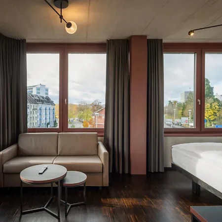 Tailormade Leo St Gallen Szálloda 4*