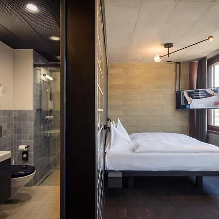 Tailormade Leo St Gallen