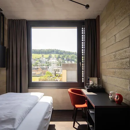 Tailormade Leo St Gallen Szálloda 4*