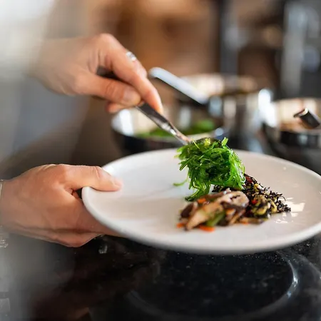 Tailormade Leo St Gallen 4*