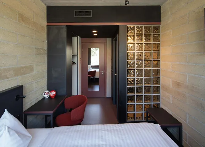 Tailormade Leo St Gallen 4*