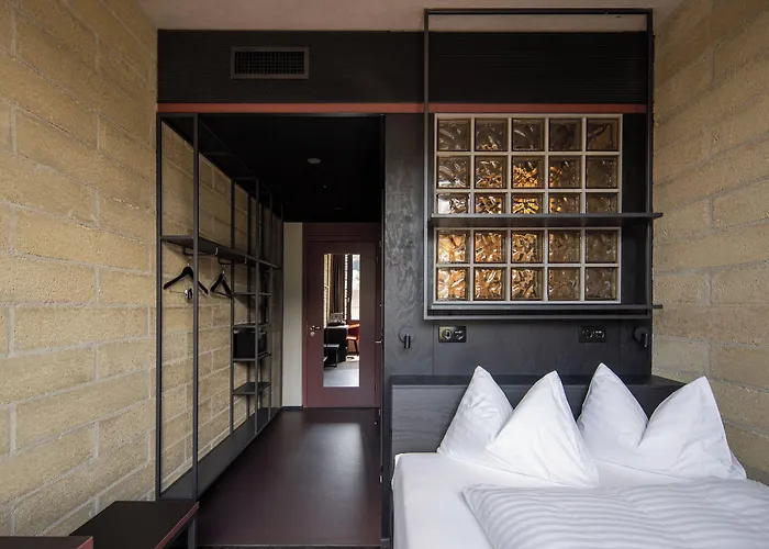 Hotel Tailormade Leo St Gallen 4*